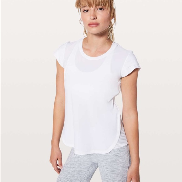 Lululemon Just Pleat It Short Sleeve